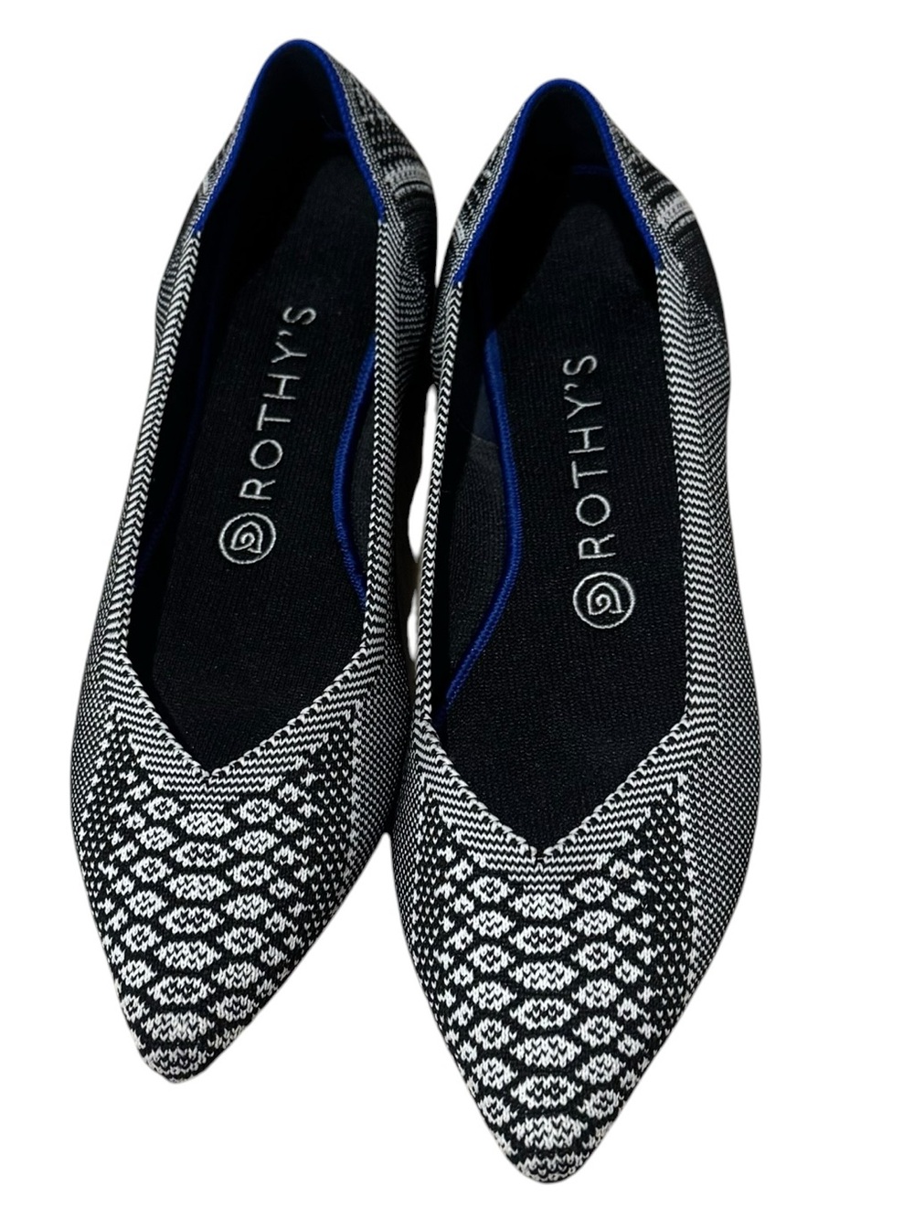 Rothys The Point Python Snake RETIRED Ballet Flat Black White Womens size 9